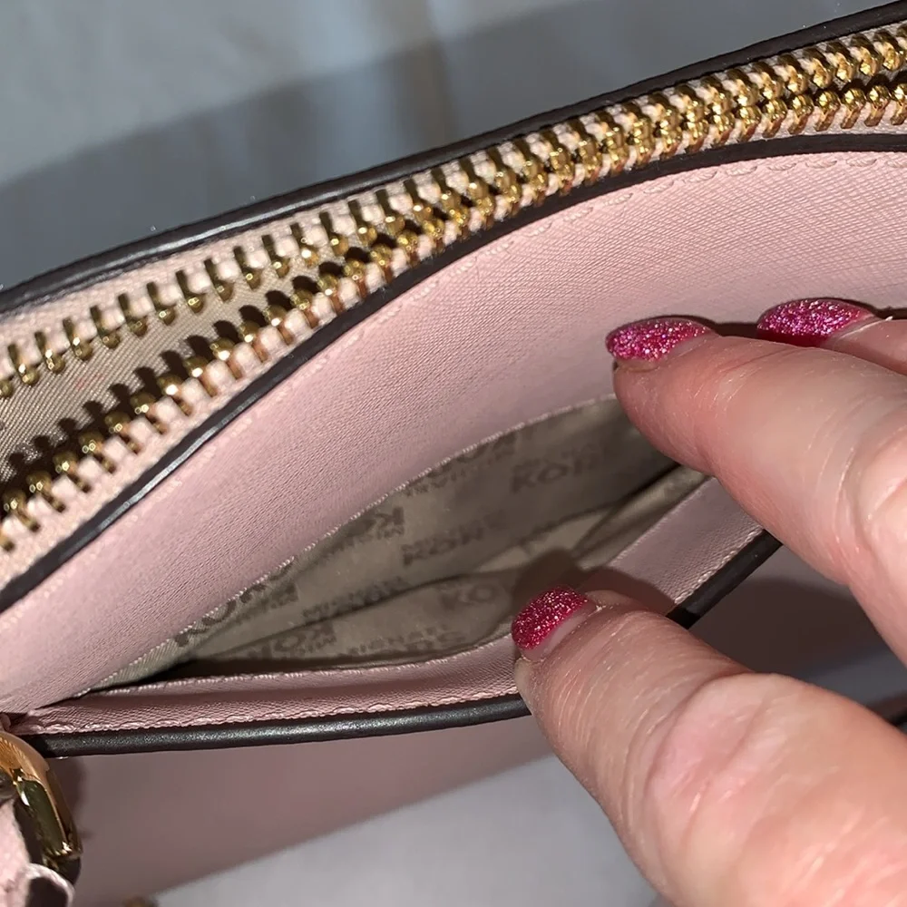 Michael Kors Handbag. Pink